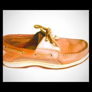 Sperry’s Billfish 3-Eye Boat Shoe EUC  Size 8.5